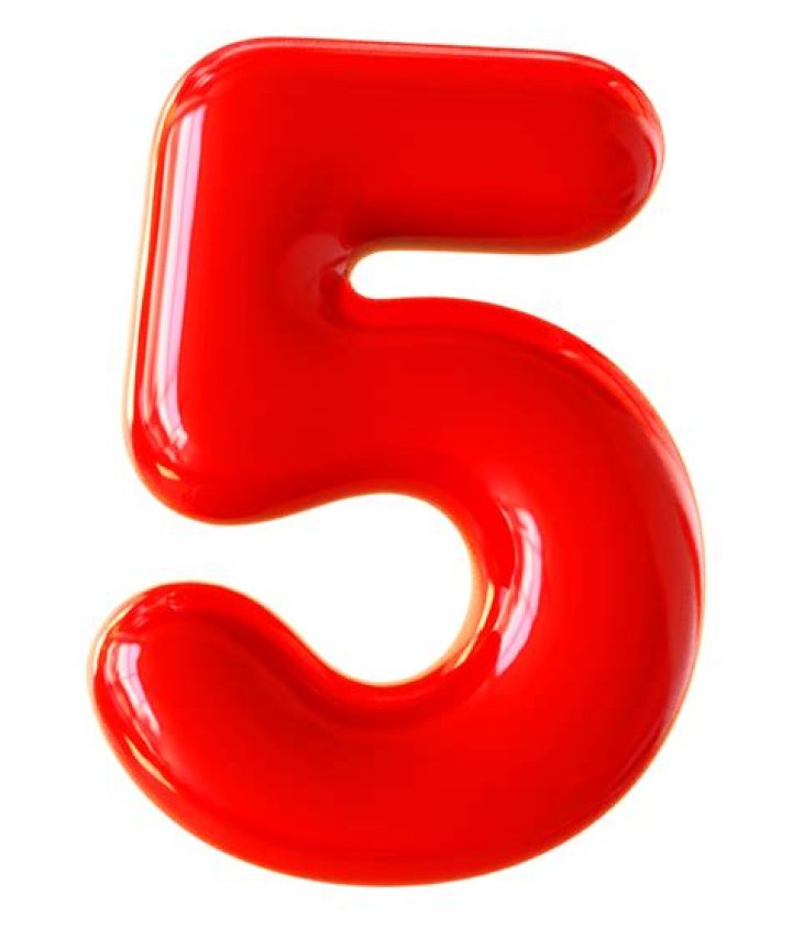 صفات مواليد شهر 5