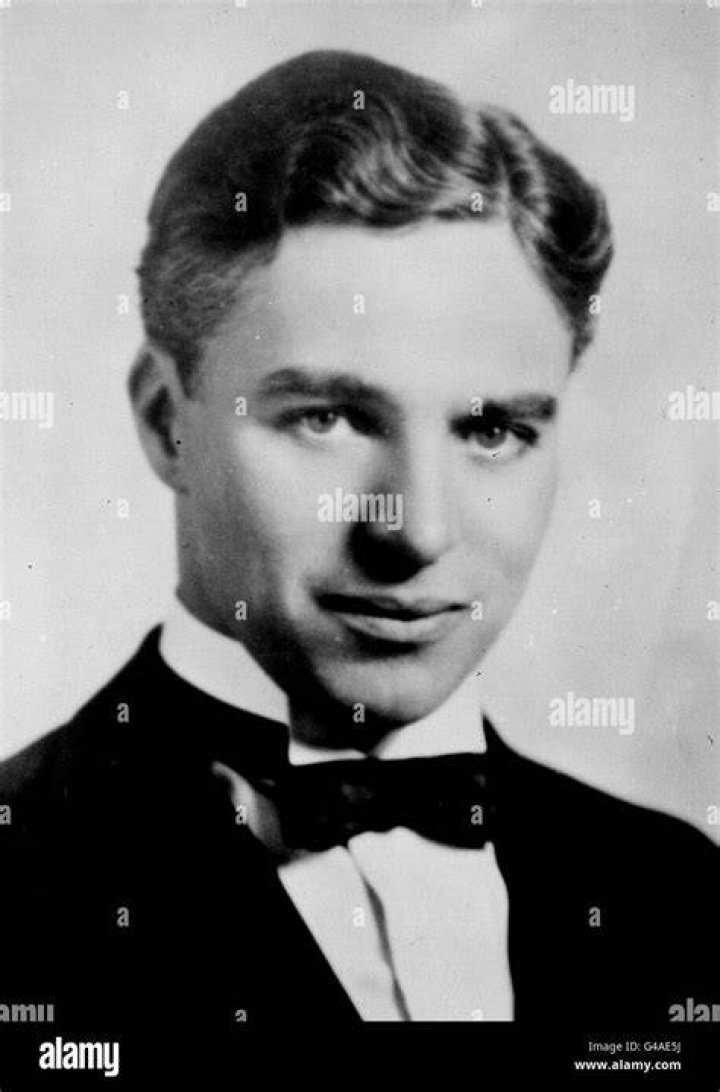CNN.com - Knighthood for Chaplin was blocked