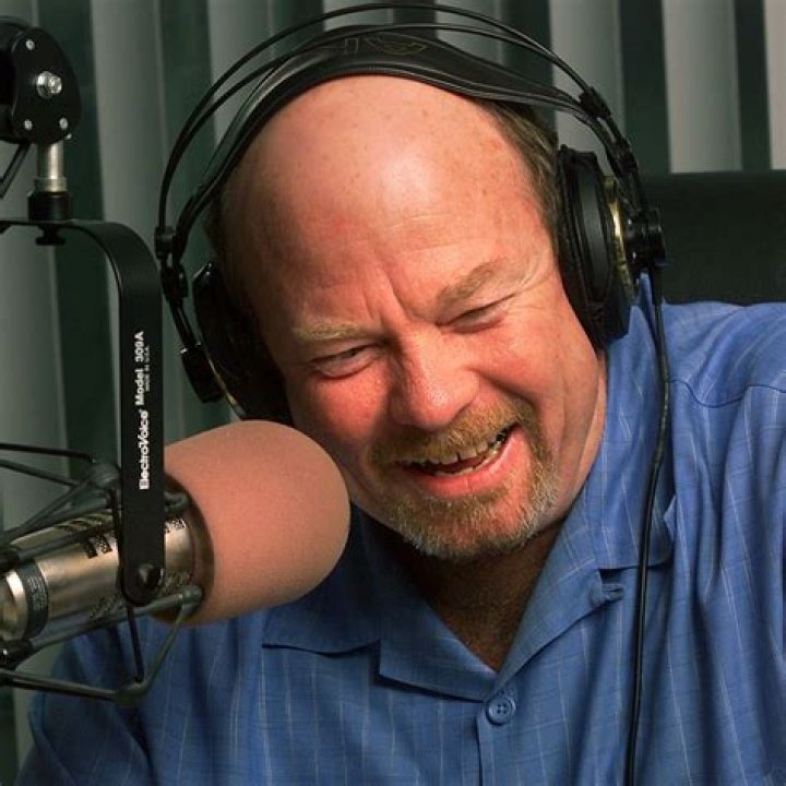 How Phil Hendrie Transforms Stupidity Into Brilliant Comedy