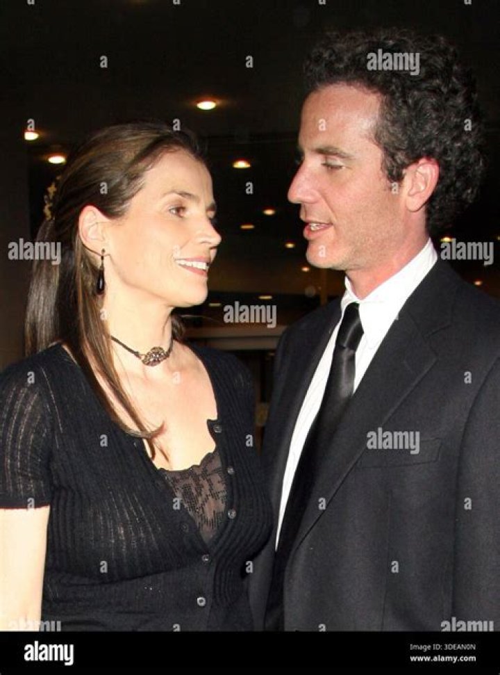 Julia Ormond and Jon Rubin