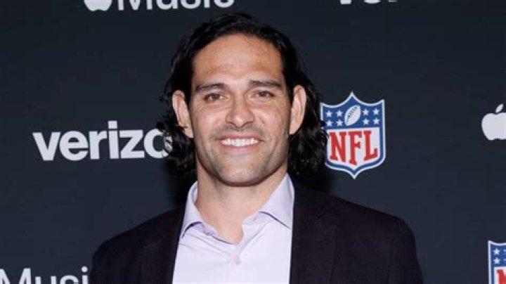 Mark Sanchez Net Worth  - Pulptastic