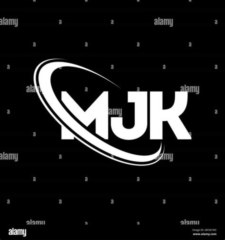  شاهد هيفاء وهبي تشرح معنى MJK