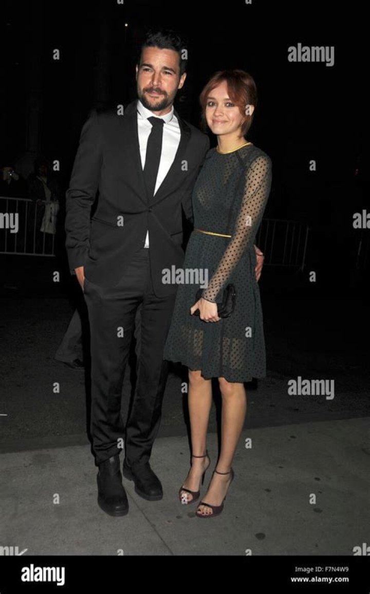 Olivia Cooke and Christopher Abbott