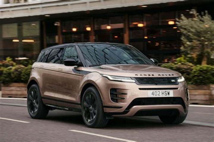 Range Rover Evoque - Athena Swan