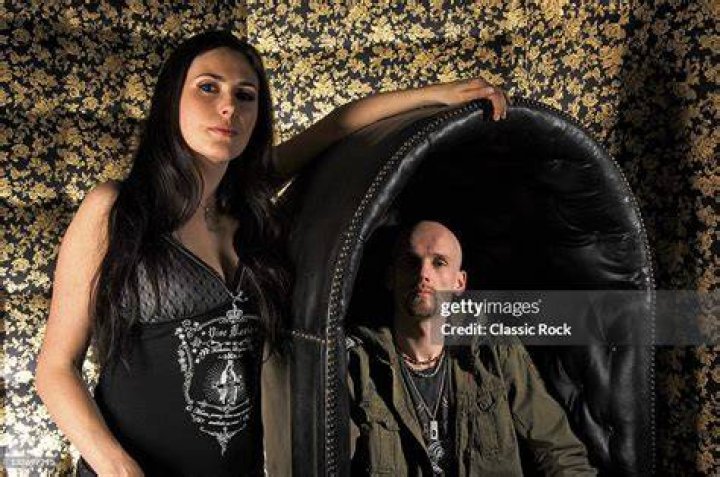 Sharon den Adel and Robert Westerholt